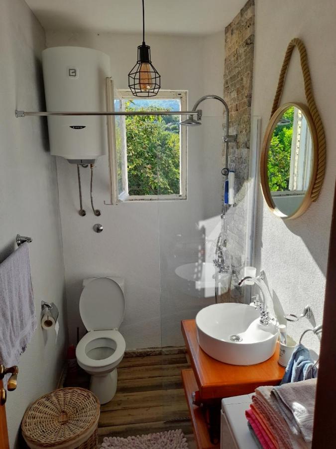 Banjo Rustic House Lake View Virpazar Exteriör bild